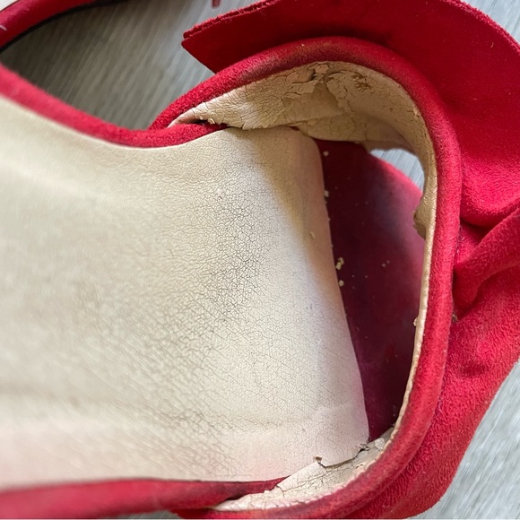 Nasty Gal Scarlet Red Suede Ruffle Block Heels Mules - Picture 6 of 9